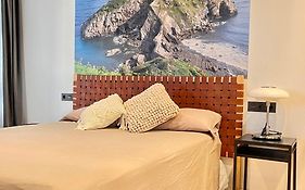 Small Lux Beachcity Close To The River,Metro And Parking